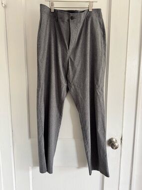 Like new Grand Slam Men’s Golf Pants